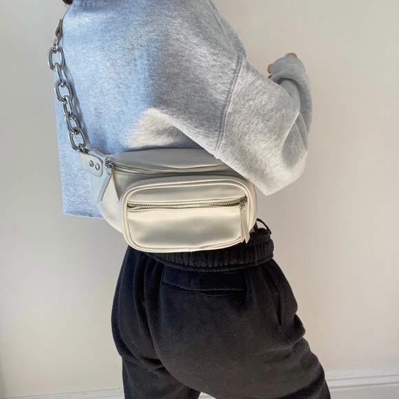 Bershka White Belt Bag - Picture 2 of 11